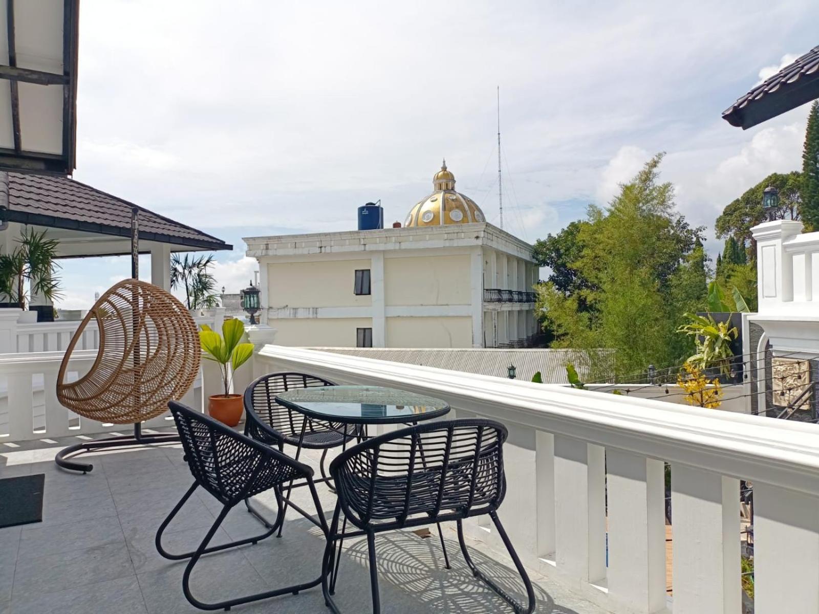 Villa Kota Bunga Malini 10 Cikundul Esterno foto