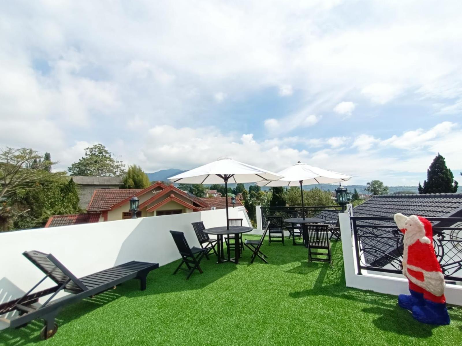 Villa Kota Bunga Malini 10 Cikundul Esterno foto