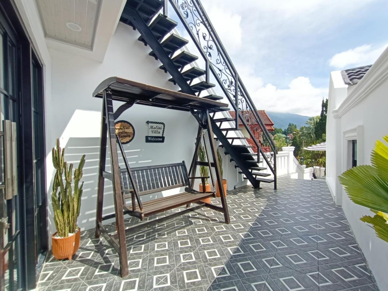Villa Kota Bunga Malini 10 Cikundul Esterno foto