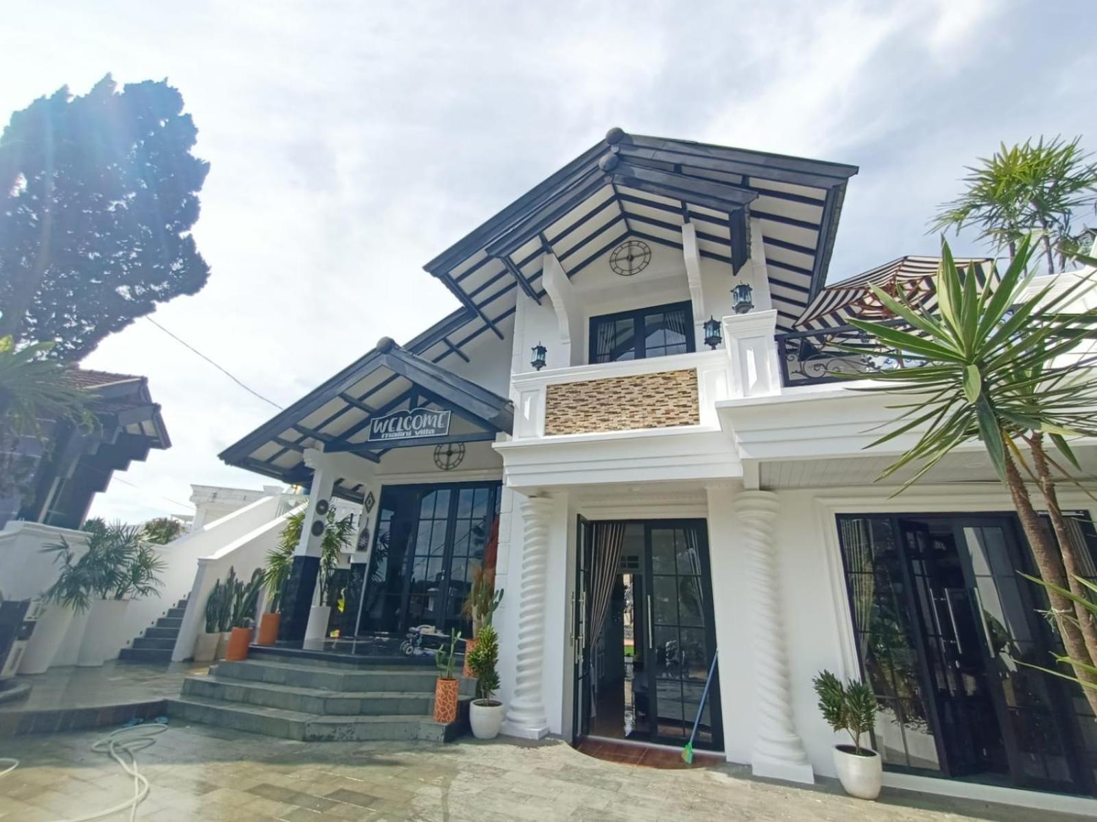 Villa Kota Bunga Malini 10 Cikundul Esterno foto